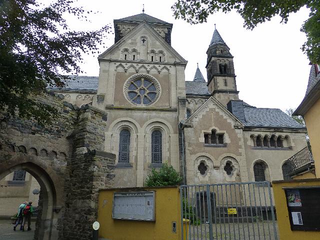 051.JPG